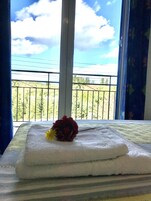 2 habitaciones y ropa de cama