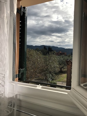 Room, 2 Bedrooms, Terrace, Garden View | Interior