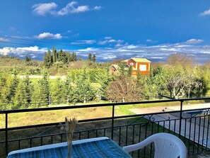 Room, 2 Bedrooms, Terrace, Garden View | Balcony