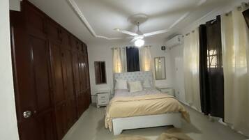 3 bedrooms