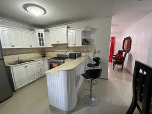 Appartement, 3 chambres, balcon, vue jardin | Intérieur