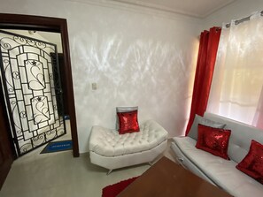 Appartement, 3 chambres, balcon, vue jardin | Restauration