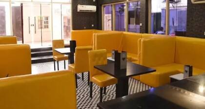 Room-ambience Hotel and Suite - Deluxe