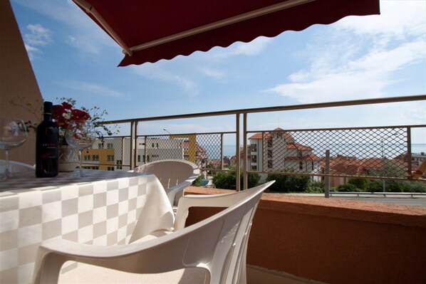 Villa, 2 chambres, fumeur, balcon | Balcon