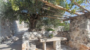 House, 4 Bedrooms, Private Pool, Garden View | Outdoor dining - Stonehouse Marina - Estate With A Two Private Pools (Marina)
