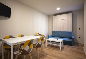 Dining - Accessible Rural Apartments La Rioja (Torrecilla en Cameros)