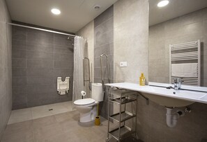 Bathroom - Accessible Rural Apartments La Rioja (Torrecilla en Cameros)