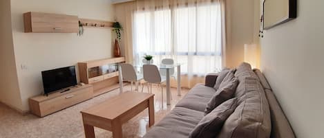 Apartment, 3 Bedrooms, Smoking | Lounge