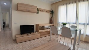 Lounge - Charming 3-bedroom Apartment in Corralejo, Lanzarote (La Oliva)