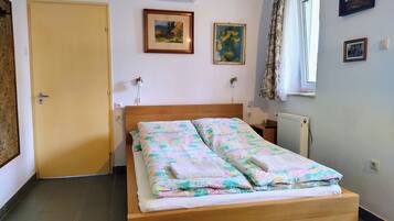 Apartment, 2 Bedrooms, Smoking, Terrace | 2 bedrooms