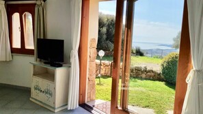 Apartment, 1 Schlafzimmer, Gartenblick | Esszimmer