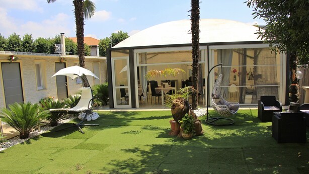 Property grounds - B b Oasis Passion Fair - Double Room (Rho)