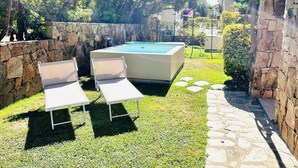 Apartment, 2 Bedrooms, Private Pool, Ocean View | Garden - Solaria Bouganville First Floor With Mini-pool (Budoni)