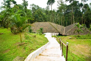 Zimmer, 1 Schlafzimmer, Balkon, Gartenblick | Unterkunftsgelände