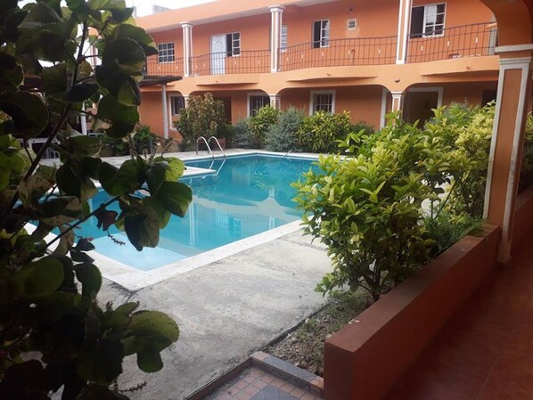 Apartment, 2 Schlafzimmer, Terrasse | Pool | Außenpool