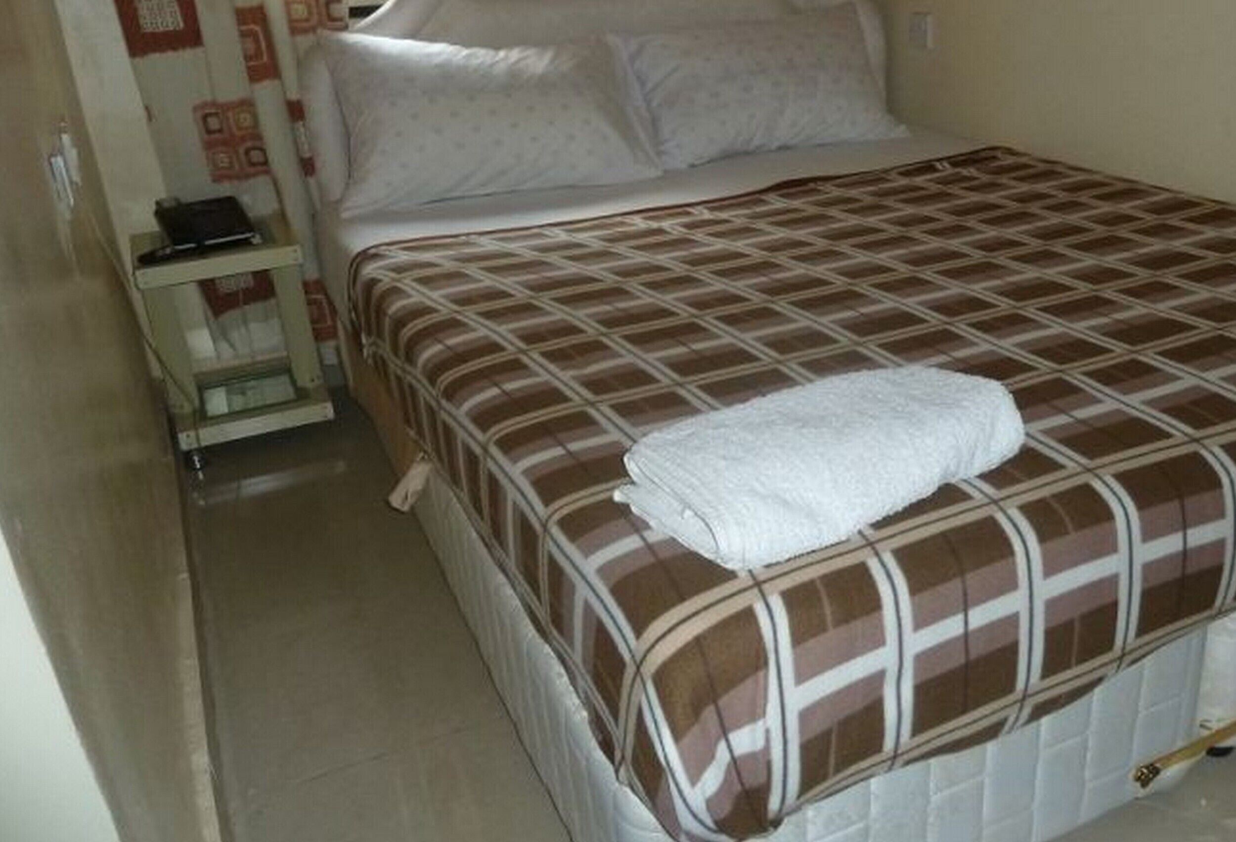 2 bedrooms