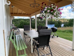 Hus, 4 soverom, balkong, hageutsikt | Eksteriør