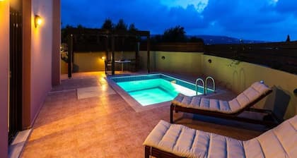 Suite With Private Pool