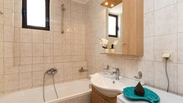 Buồng tắm vòi sen