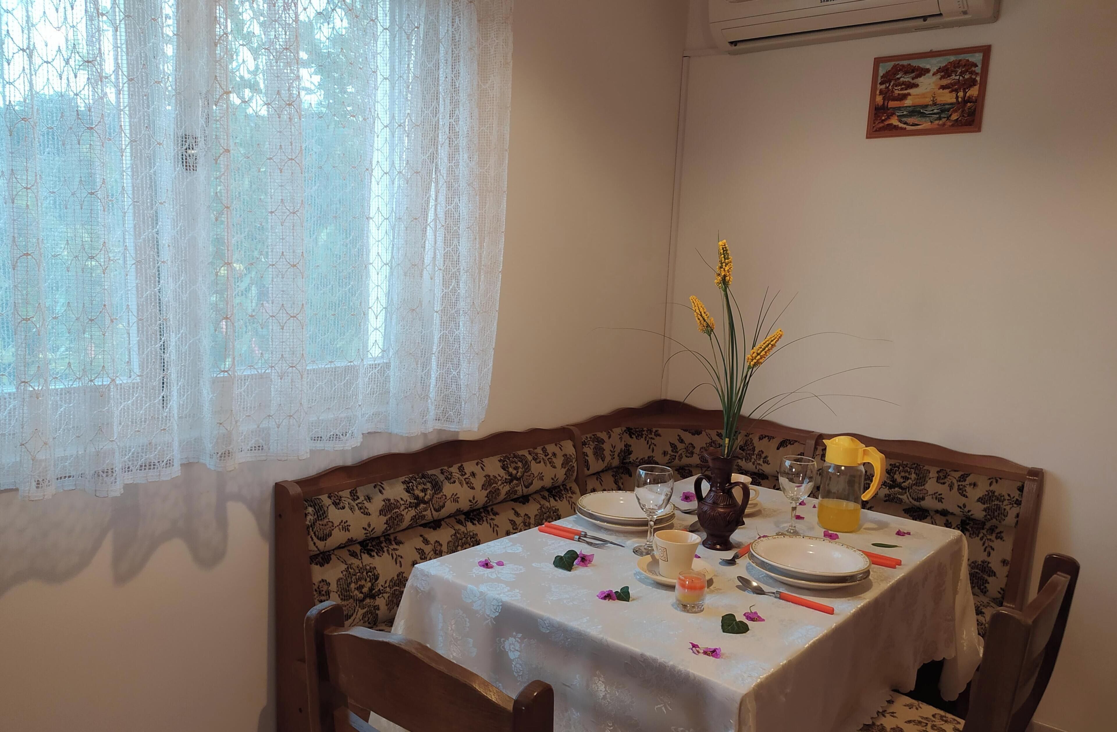 Apartment, 1 Schlafzimmer, Raucher, Balkon | Speisen