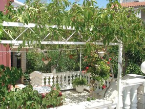 Property grounds - Romantic Apartment With Sea View Vinišće, Dalmatia (Marina)