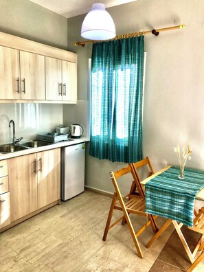 Chambre, 2 chambres, terrasse, vue sur le jardin | Restauration