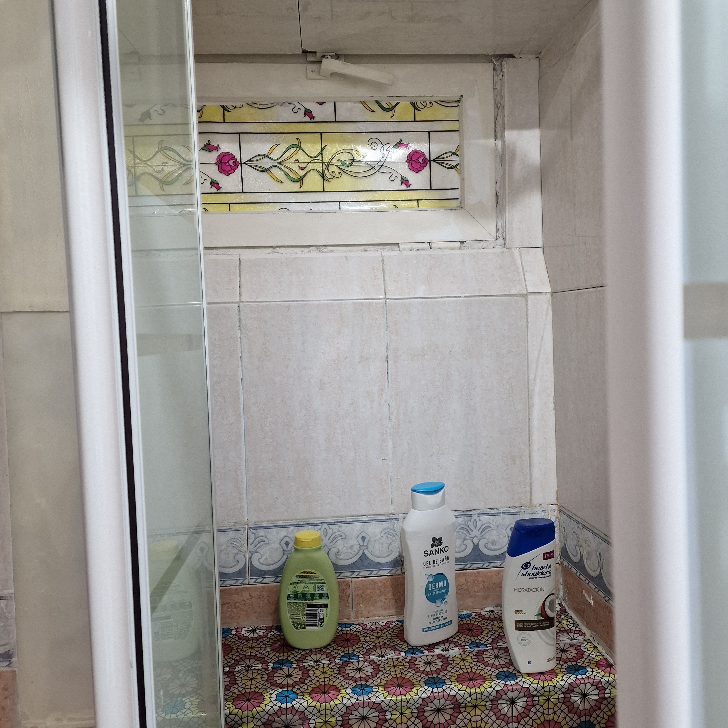 House, 6 Bedrooms, Balcony, City View | Interior