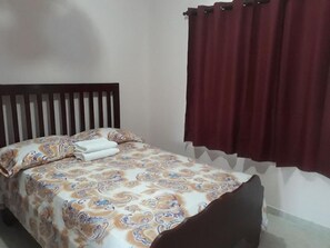 Dormitorio compartido, 1 habitación, terraza | 1 dormitorio y wifi