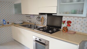 Villa, 2 habitaciones, para fumadores, patio | Cocina privada