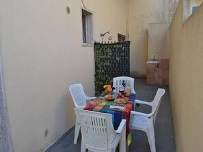 Maison, 2 chambres, fumeur, patio | Balcon