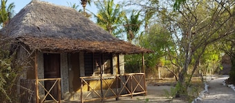 Room-mida Creek Eco Camp 1
