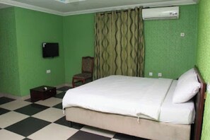 Room, 1 Bedroom, Accessible, Smoking