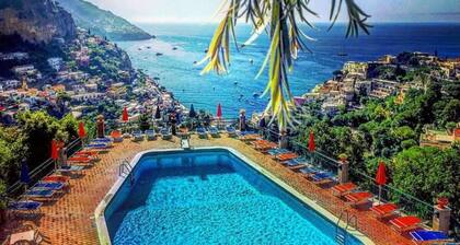 Relaxing Positano