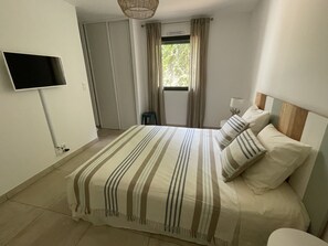 3 Schlafzimmer, Bügeleisen/Bügelbrett, kostenloses WLAN
