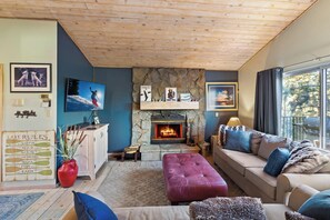 TV, fireplace, DVD player, stereo - Lucy I'm Home by Destination Big Bear : Close to Bear Mountain and Snow Summit! Mountain Views! Hot Tub! (Big Bear Lake)