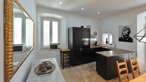 Unclassified image, 4 of 27, button - Apartment The Scent of Travels (Dubrovnik)
