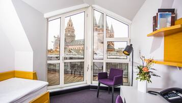 Einzelzimmer, 1 Einzelbett, Nichtraucher | Allergikerbettwaren, Schreibtisch, laptopgeeigneter Arbeitsplatz