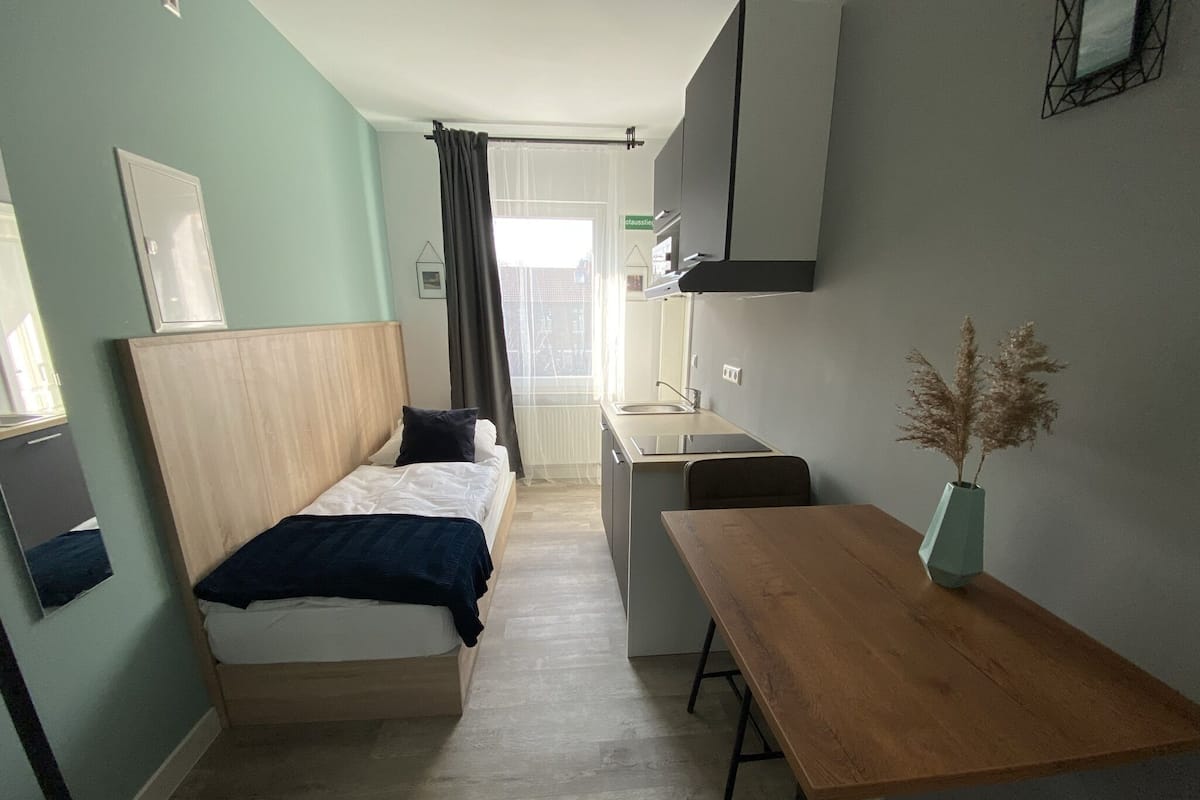 Studio Comfort, 1 Tempat Tidur Twin | Seprai antialergi, meja kerja, dan ruang kerja ramah laptop