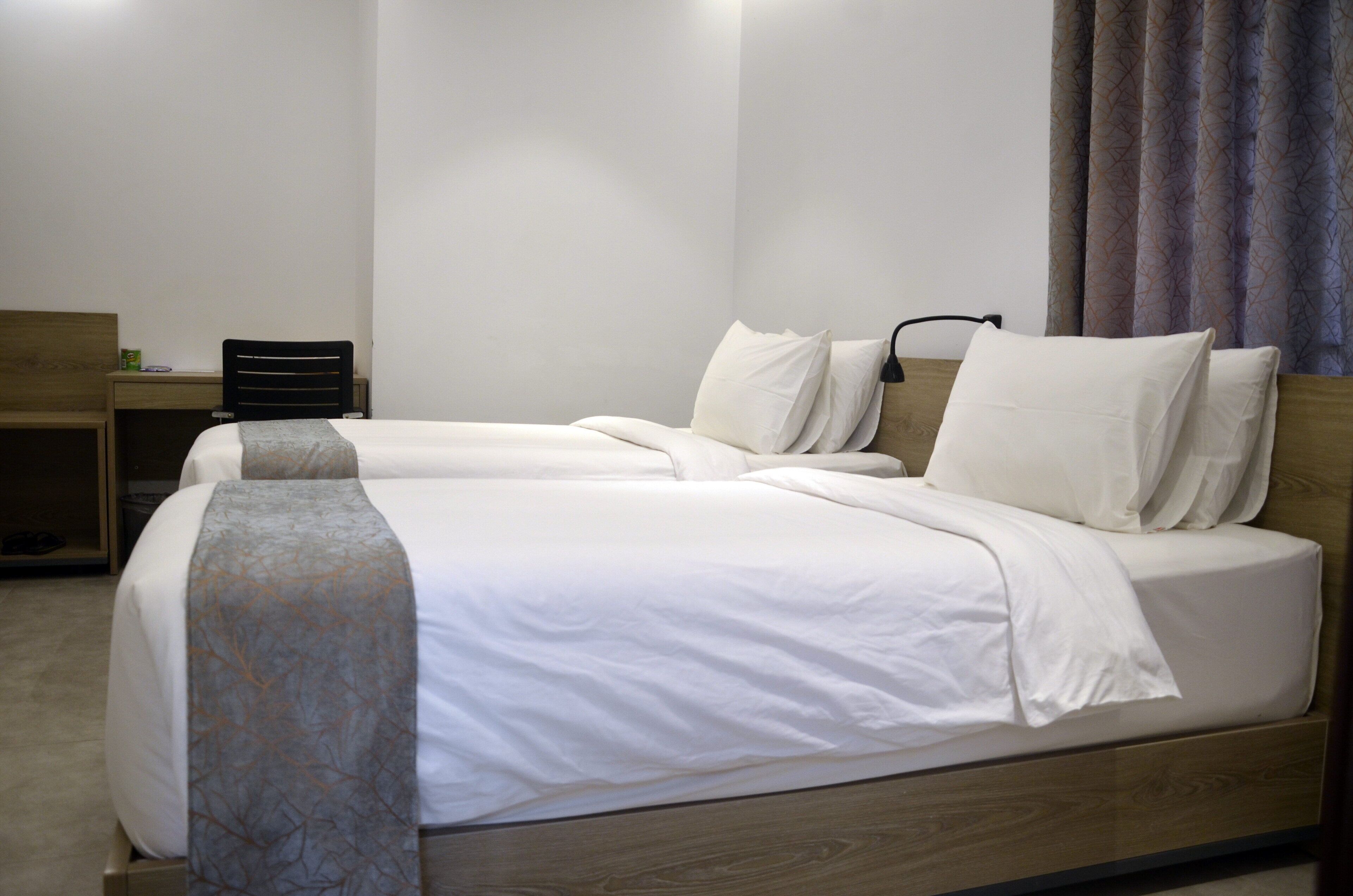 Deluxe Twin Room | Egyptian cotton sheets, premium bedding, down duvets, pillow-top beds