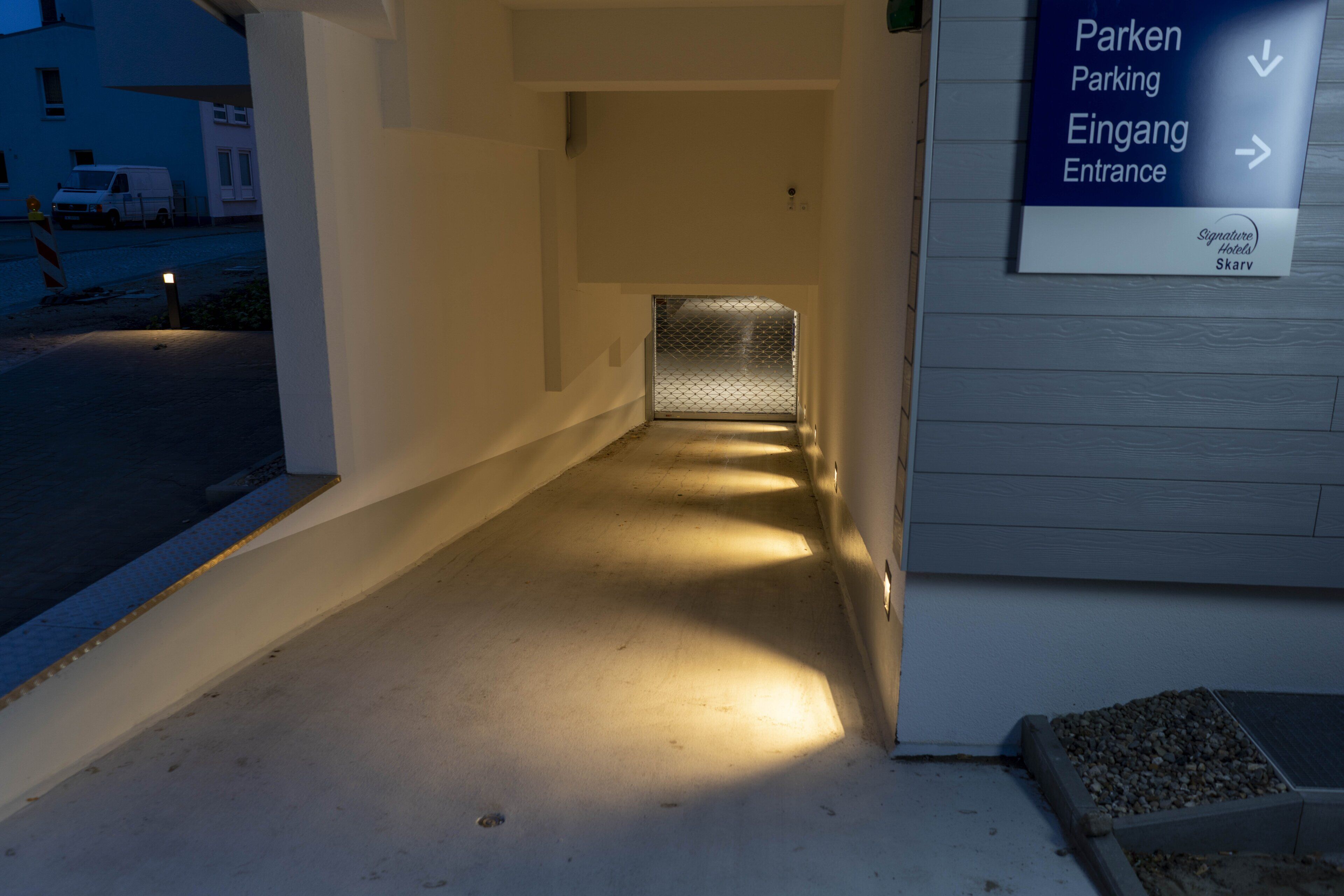 self-parking (surcharge) 9.90 per day