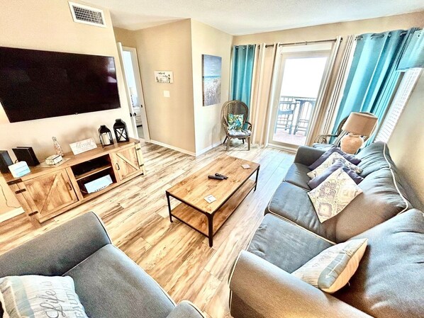 House, 2 Bedrooms | Living area