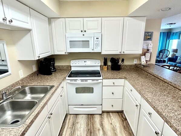 Nhà, 2 phòng ngủ | Bếp riêng | Tủ lạnh, lò vi sóng, lò nướng, máy rửa bát 