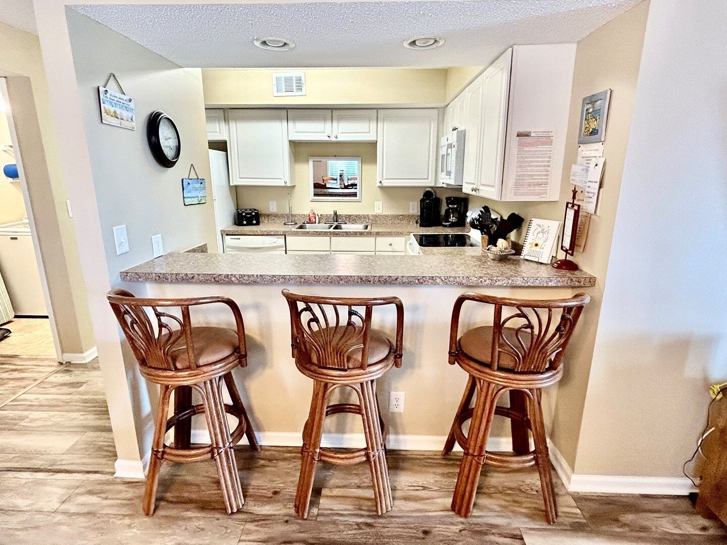 House, 2 Bedrooms | Private kitchen | Fridge, microwave, oven, dishwasher