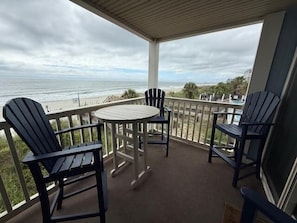 House, 2 Bedrooms | Outdoor dining