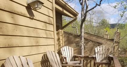 Quail Cove 1606 at Rumbling Bald