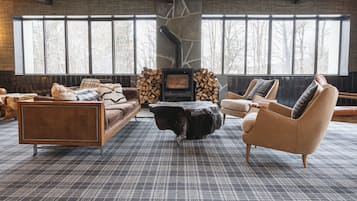 Coin salon dans le hall