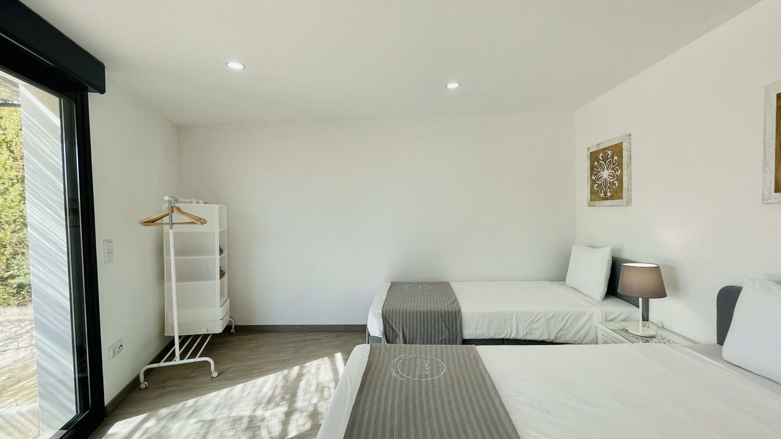 Photo - Strip by Check-in Portugal