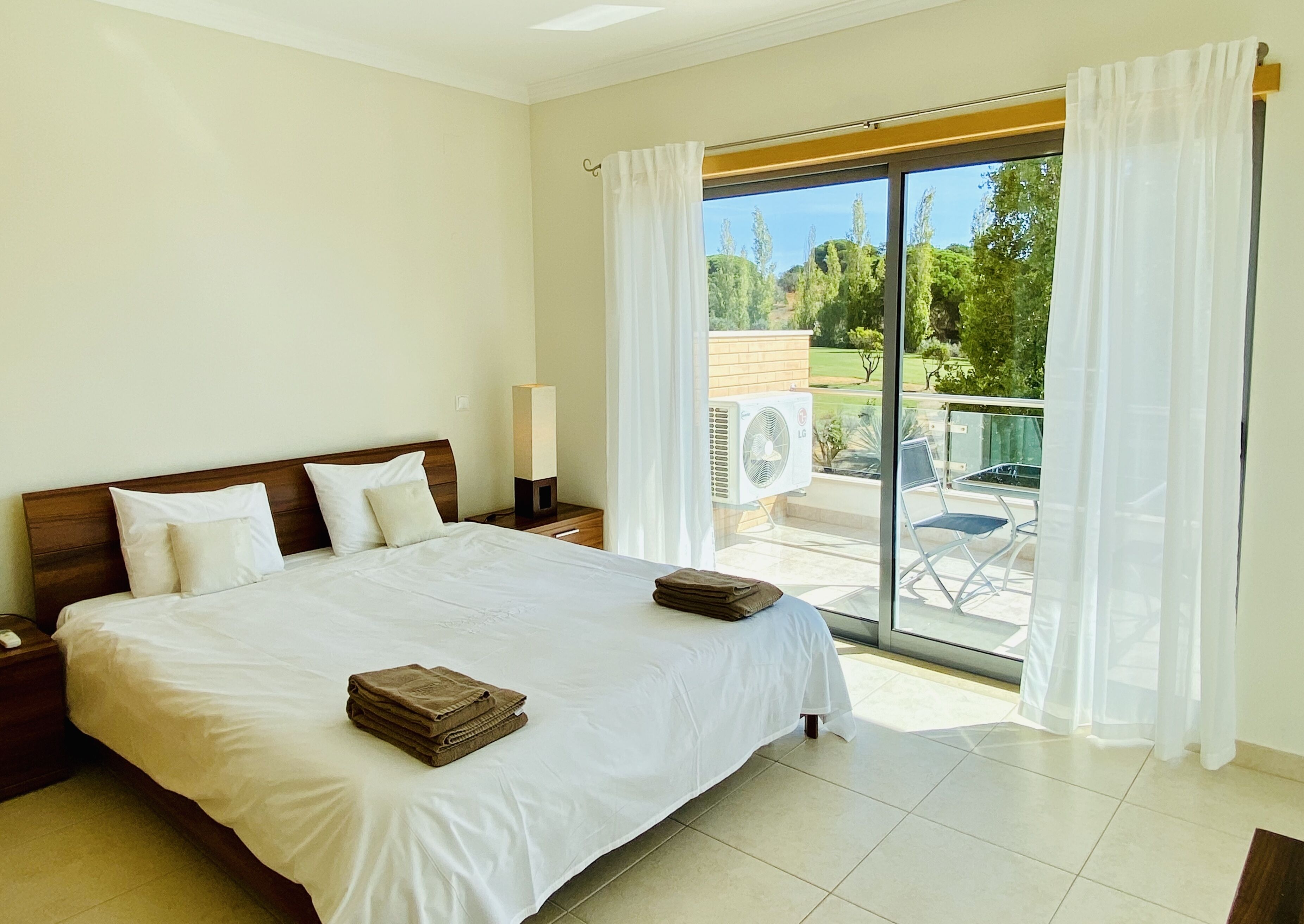 Photo - Branca by Check-in Portugal