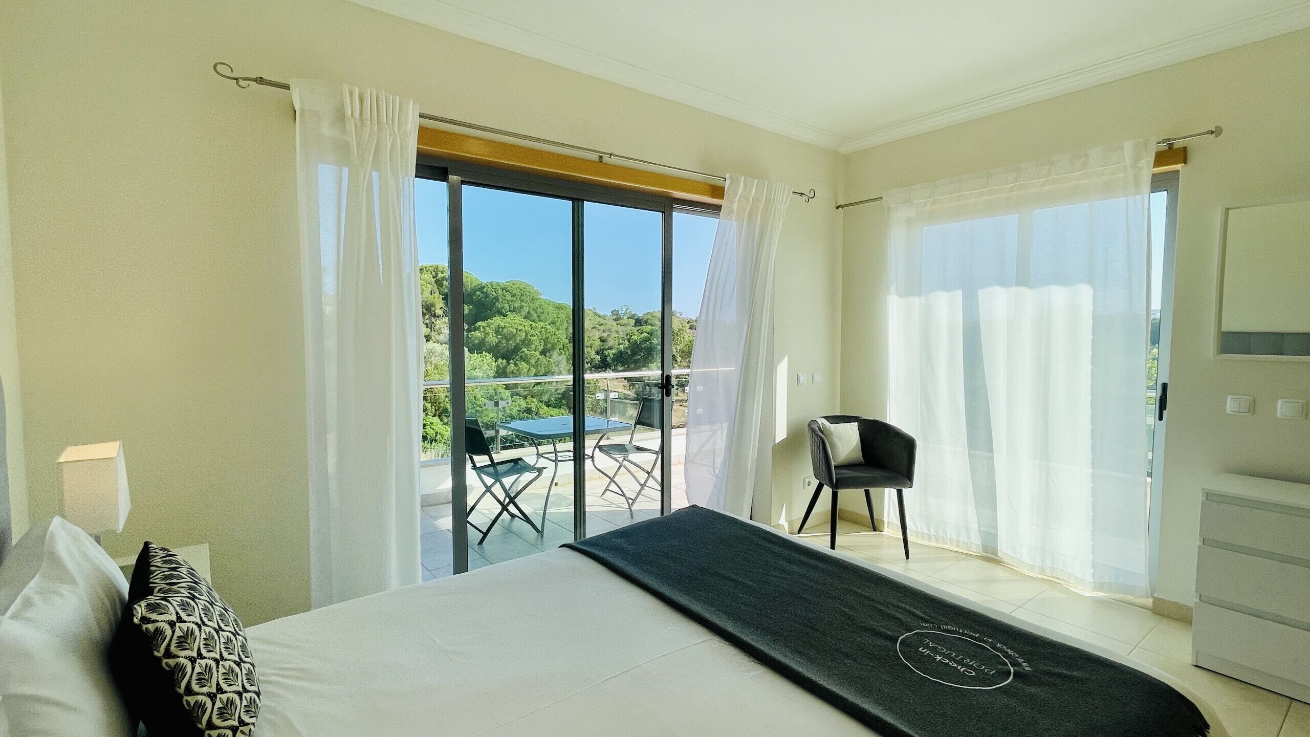 Photo - Branca by Check-in Portugal