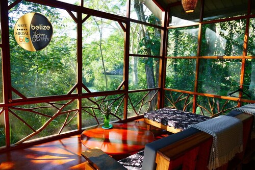 La Alma – Peaceful Riverfront Eco-Comfort at Alma Del Rio